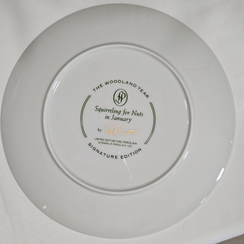 The Woodland Year "Squirreling For Nuts" Collector's Plate by Peter Barrett - Picture 10 of 12